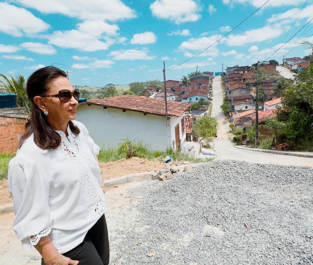 Equipe Da Prefeitura De Ipiaú Acompanha Andamento Das Obras De Drenagem